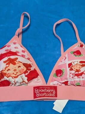 🍓🎀 Vintage Strawberry Shortcake Print Pink Bralette 🎀🍓